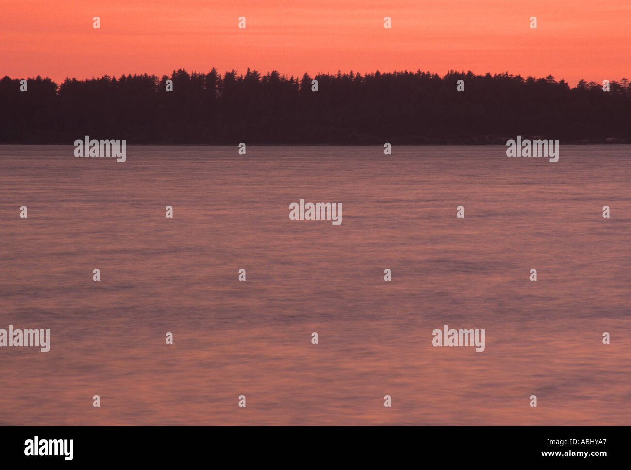 Tramonto sulla baia di Tillamook, Oregon, Stati Uniti d'America Foto Stock