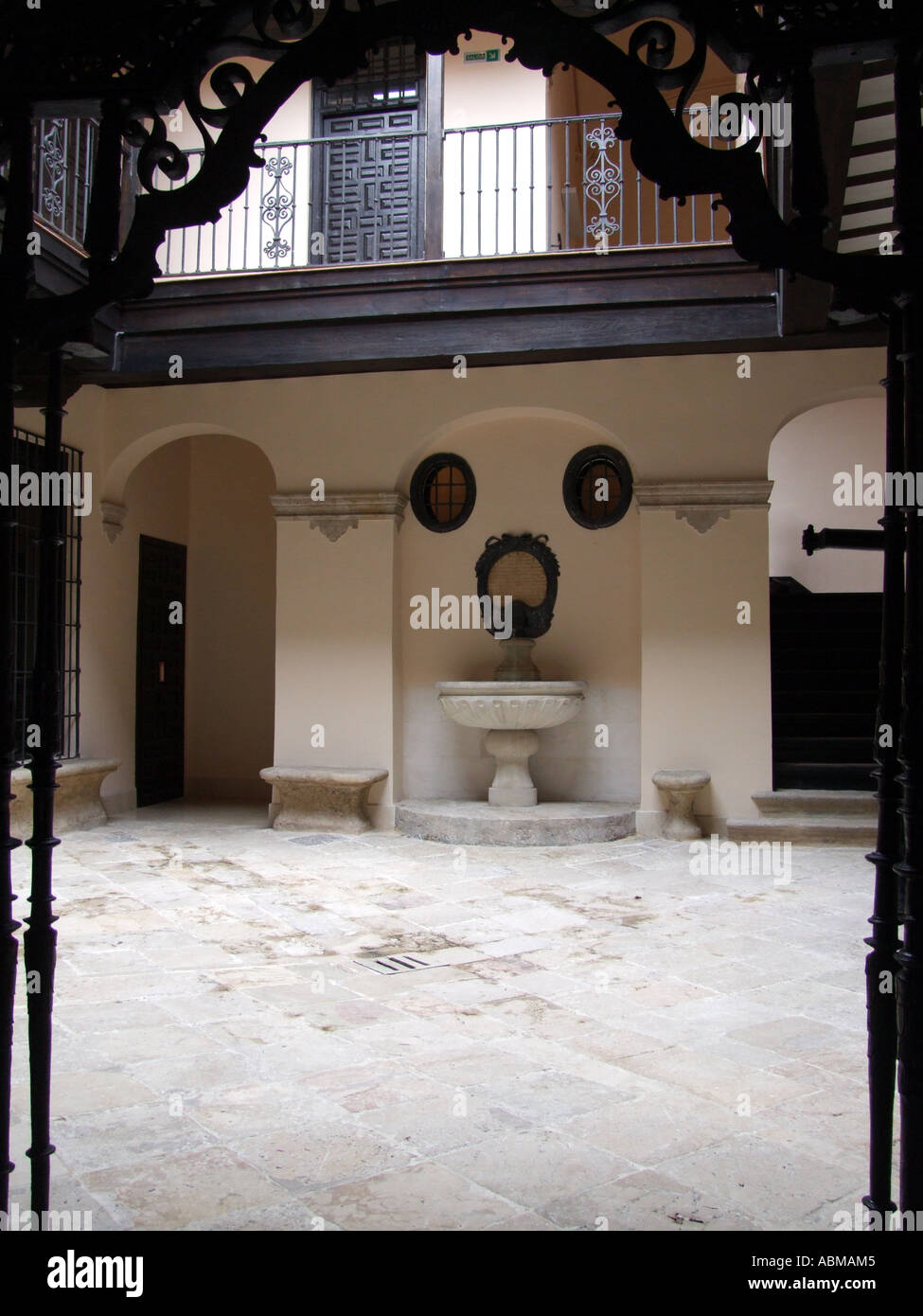 Malaga Spagna Europa UE. Il cortile della Società Economica degli amici del paese. Foto Stock