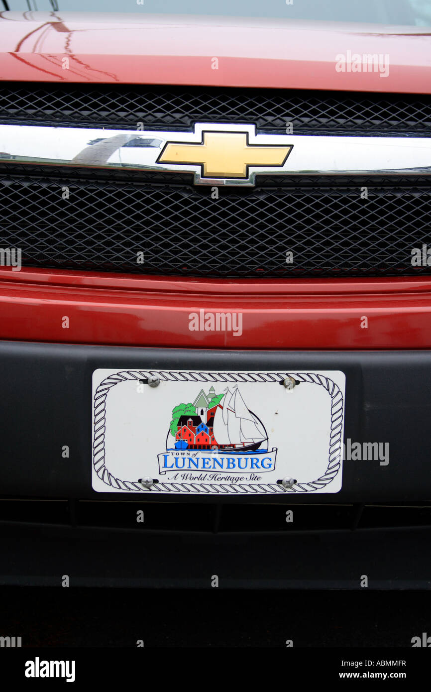 Licenza auto piastra su una Chevrolet nella storica città di Lunenburg Nova Scotia, Canada, America del Nord. Foto di Willy Matheisl Foto Stock
