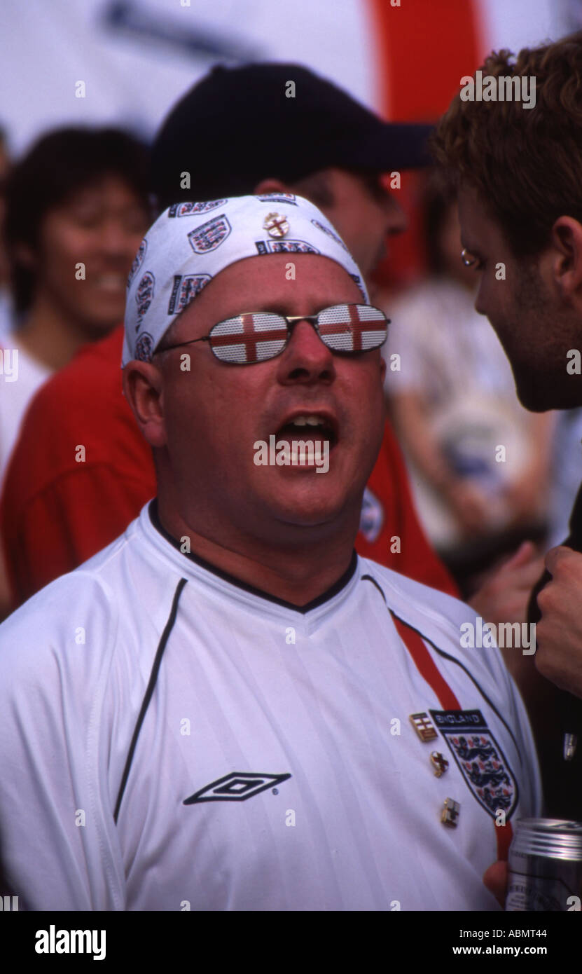 Inglese sostenitore del calcio presso il FIFA 2002 Coppa del Mondo di Calcio Sapporo Giappone Foto Stock