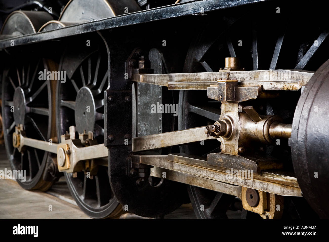 Dettaglio meccanico di una vecchia locomotiva a vapore Foto Stock