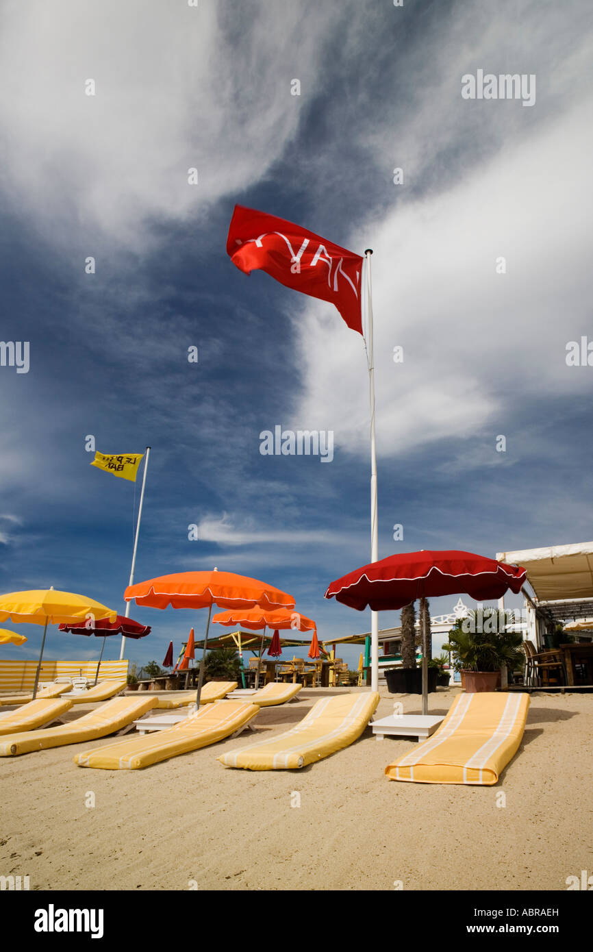 Ivan beach club privato - Plage de Pampelonne, Ramatuelle, Saint Tropez, Var, Cote d'Azur, in Francia Foto Stock