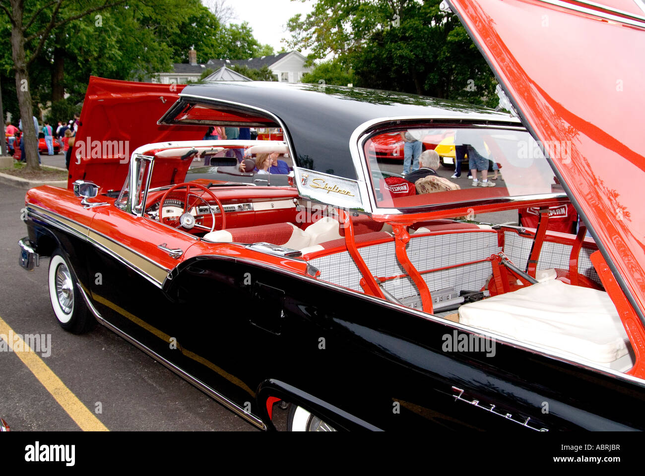 1957 Ford Fairlane 500 Skyliner Foto Stock