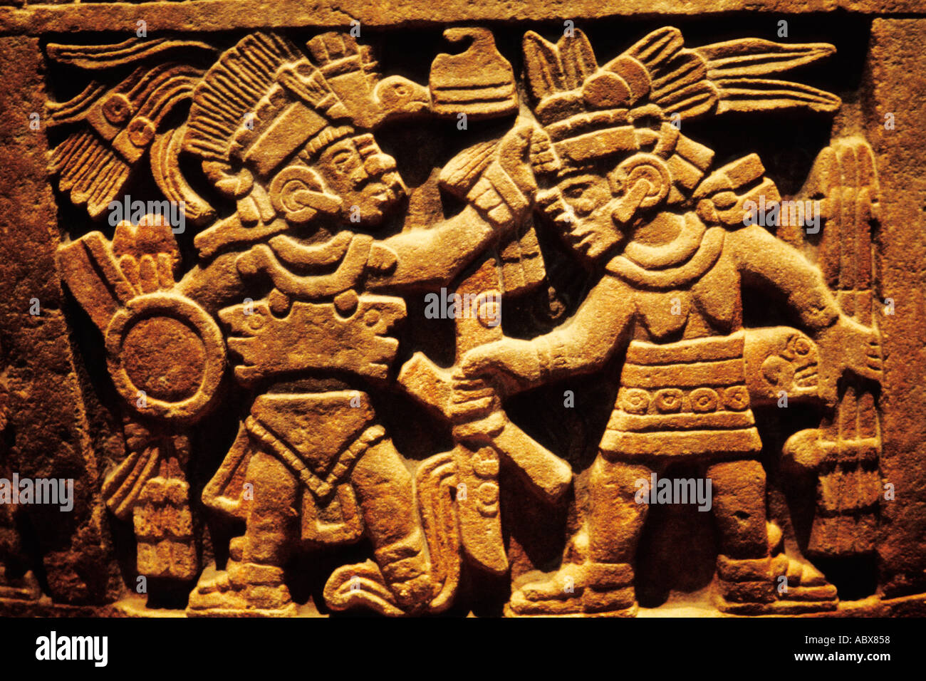 Arte Messicana, dettaglio di carving, pietra tonda, Cuauhxicalli, Museo de Anthropologia Foto Stock