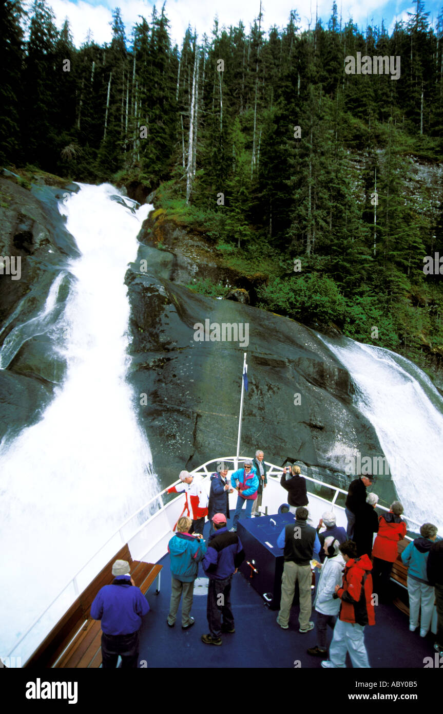 Le cascate ghiacciate in Tracy Arm Fjord AK Nessun rilascio di modello SS spirito di scoperta Cruise West Tours Foto Stock