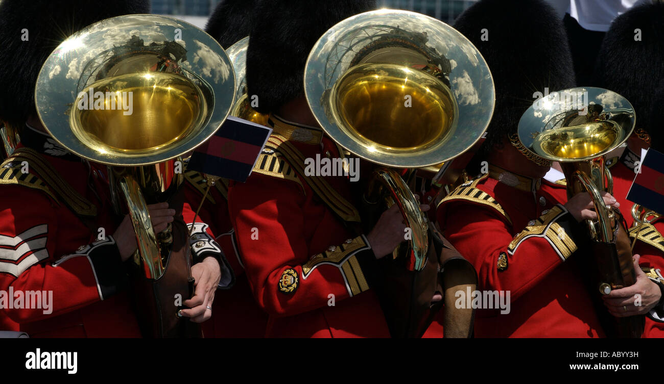 Banda di protezioni a Londra Foto Stock