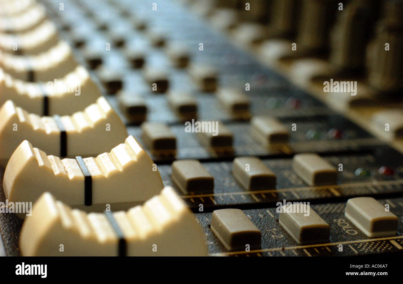 Il mixaggio audio desk Foto Stock