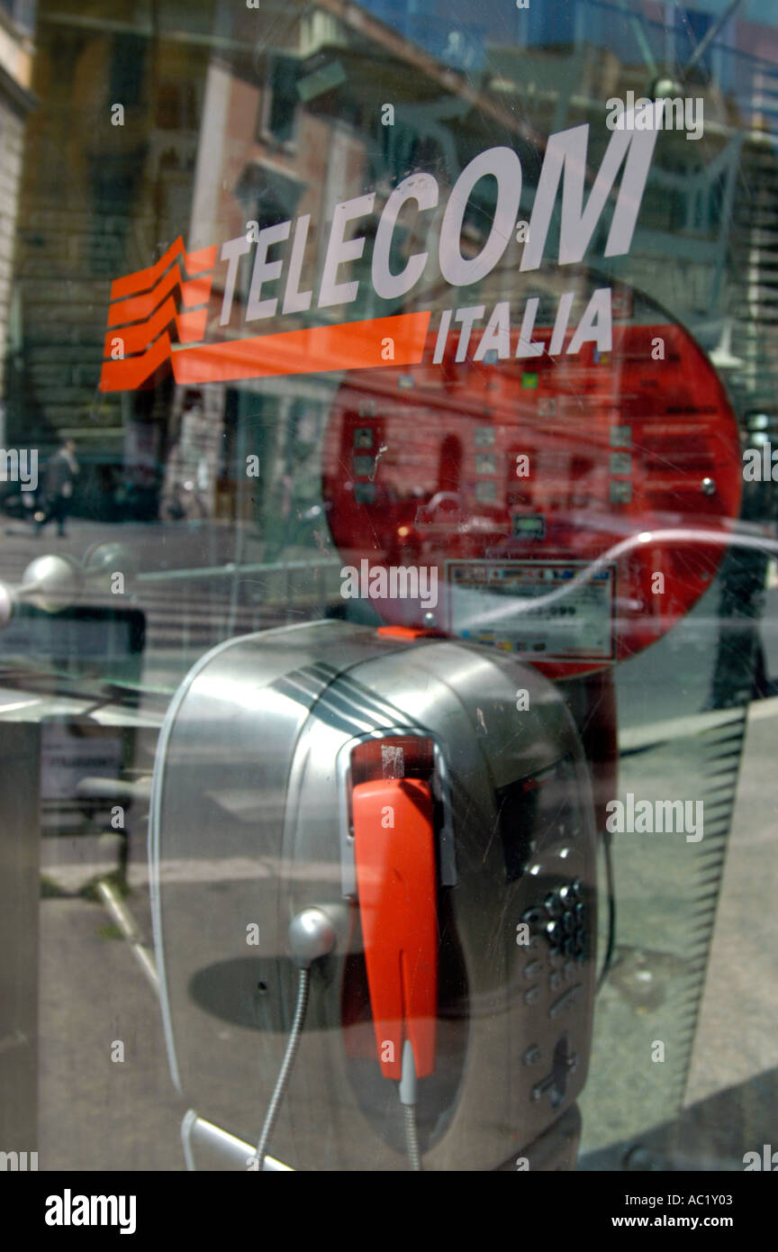 Telecom italia immagini e fotografie stock ad alta risoluzione - Alamy