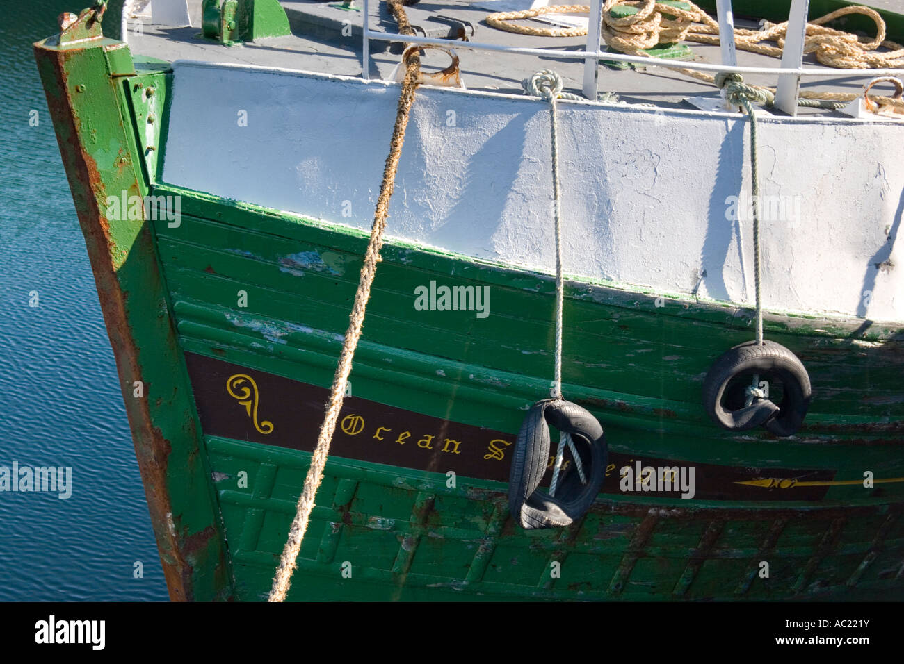Barca da pesca a Macduff Harbour, Banffshire, Scozia Foto Stock