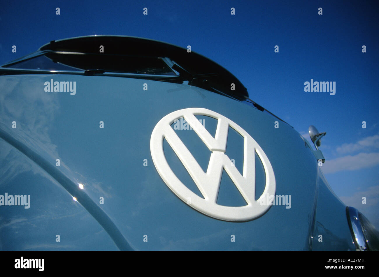 Volkswagen Split Screen Kombi. La casa automobilistica tedesca 1938 per data Foto Stock