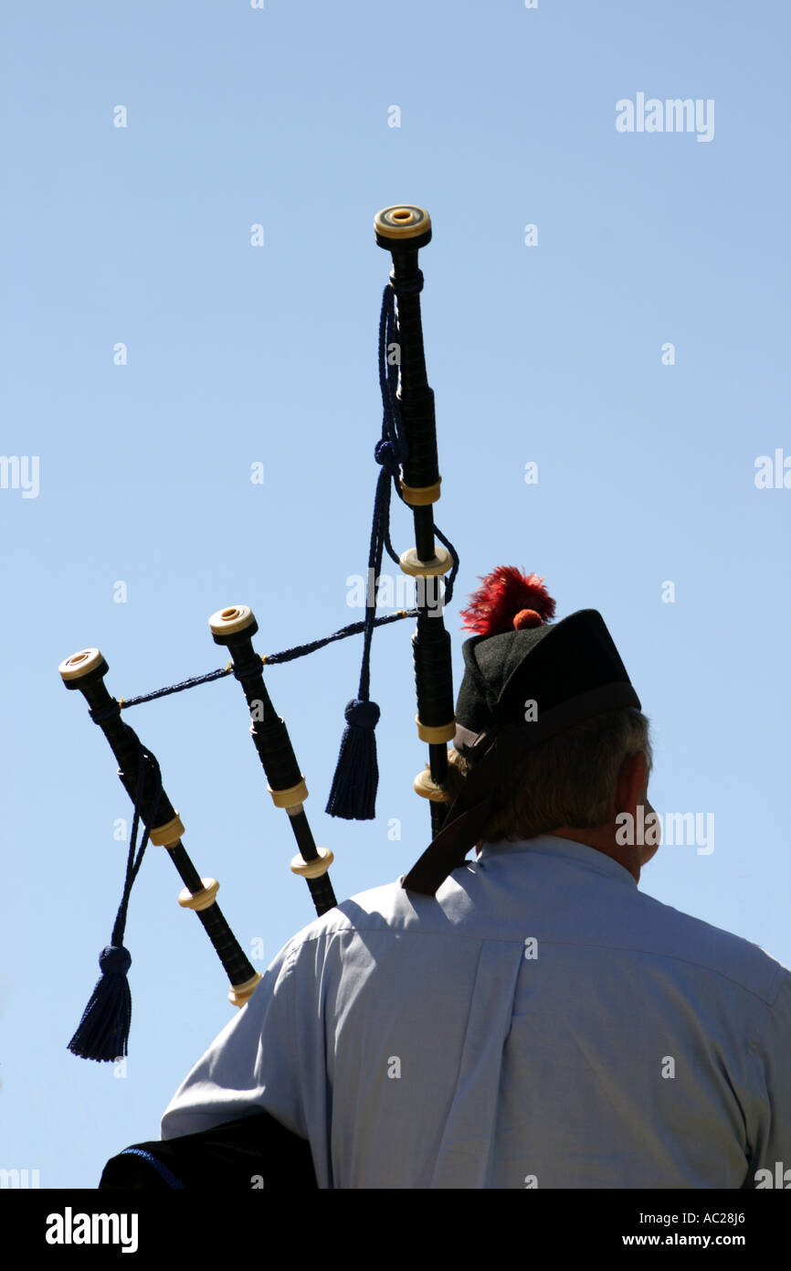 Cornamuse PLAYER BAPDB VERTICALE7709 VISTA POSTERIORE Foto Stock