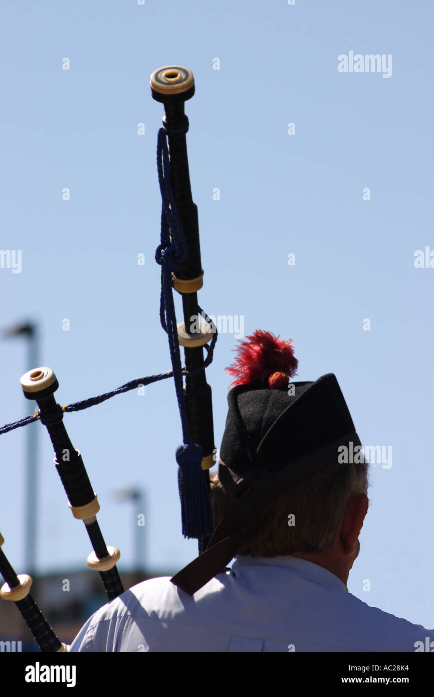 Cornamuse PLAYER BAPDB VERTICALE7710 VISTA POSTERIORE Foto Stock