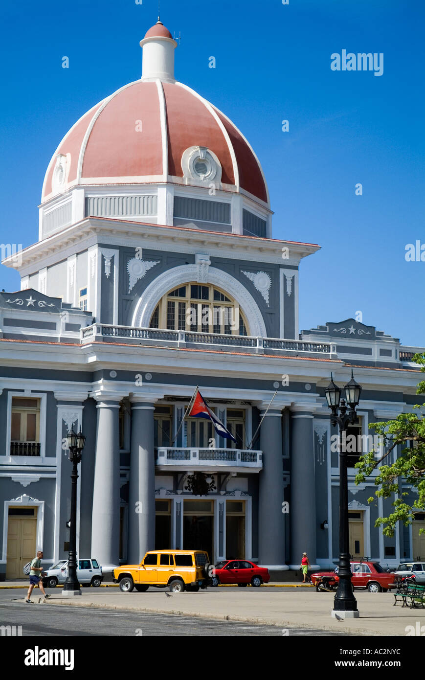 Palazzo del Governo di Palacio de Gobierno su Parque Jose Marti, Cienfuegos, Cuba. Foto Stock