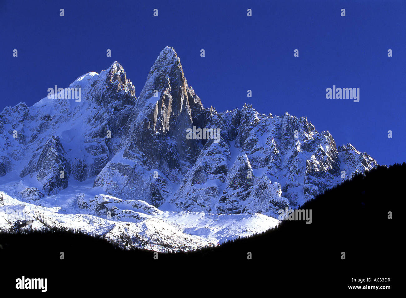 Mountain Les Drus vicino a Chamonix, Francia, Alpi Foto Stock