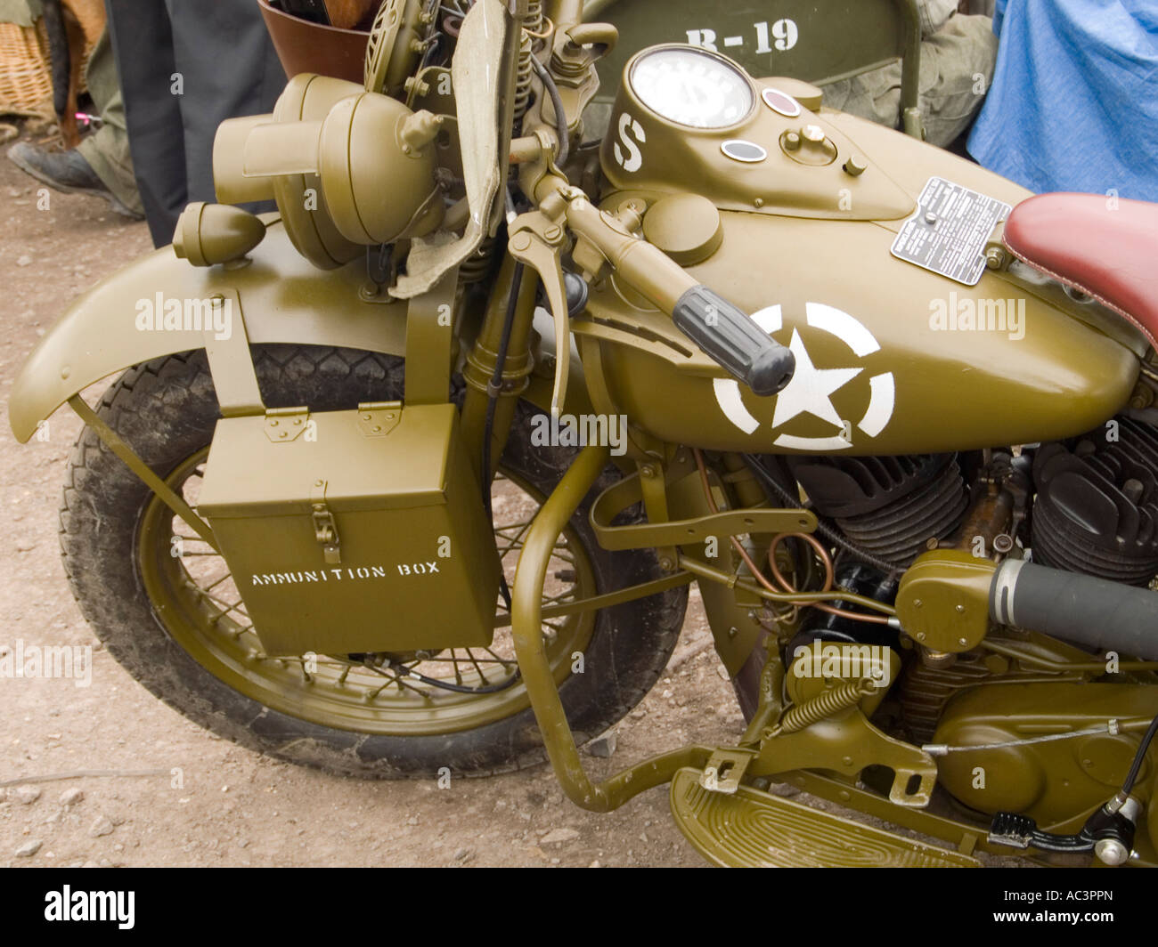 Un Americano di motocicletta in corrispondenza di un 1940's Re-Enactment evento presso la Grande Stazione Centrale, Leicestershire Foto Stock