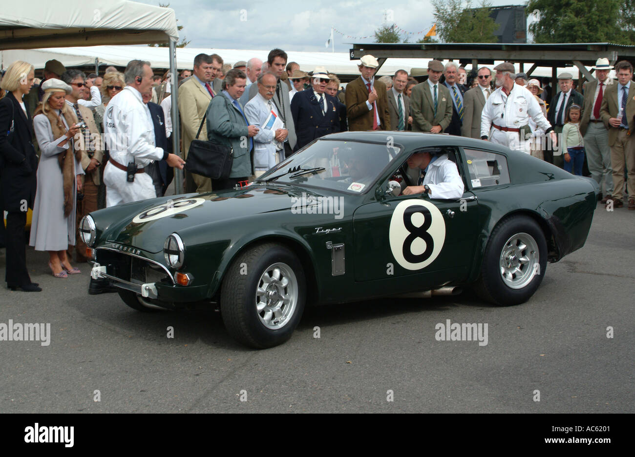 Sunbeam Lister Tiger Auto sportiva a Goodwood Motor Racing Meeting 2003 West Sussex England Regno Unito Regno Unito Foto Stock