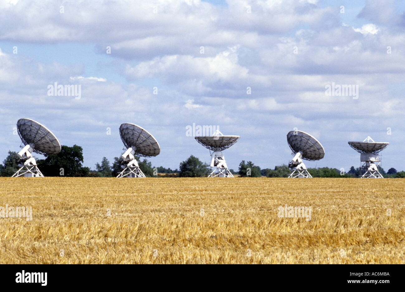 La localizzazione via satellite station Cambridge, UK. Foto Stock