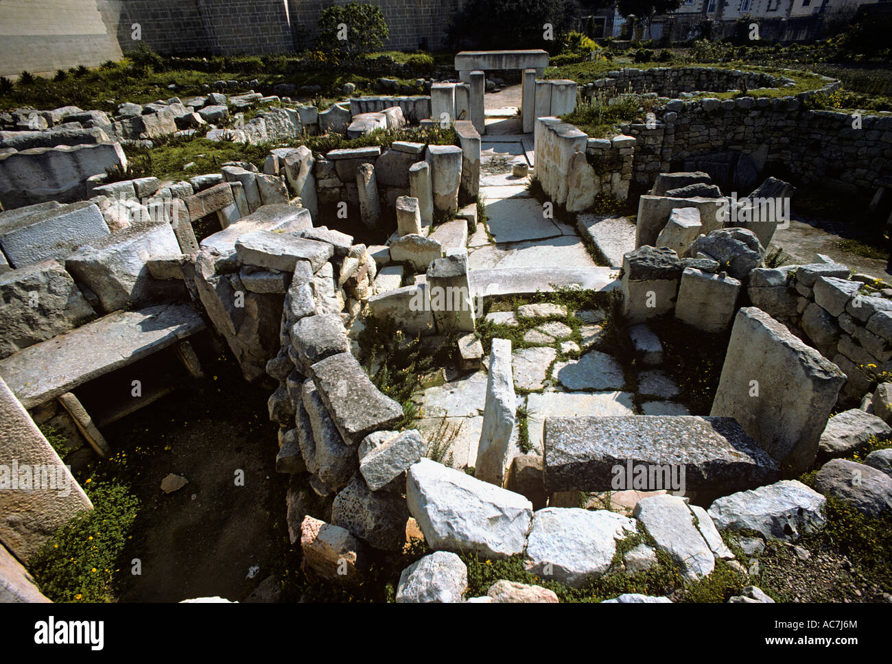 Tarxien rovine di templi sull'isola mediterranea di Malta risalente al 2400 A.C. Foto Stock