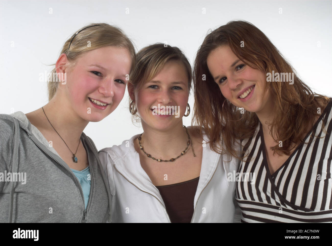 Drei Freundinnen tre amiche Foto Stock