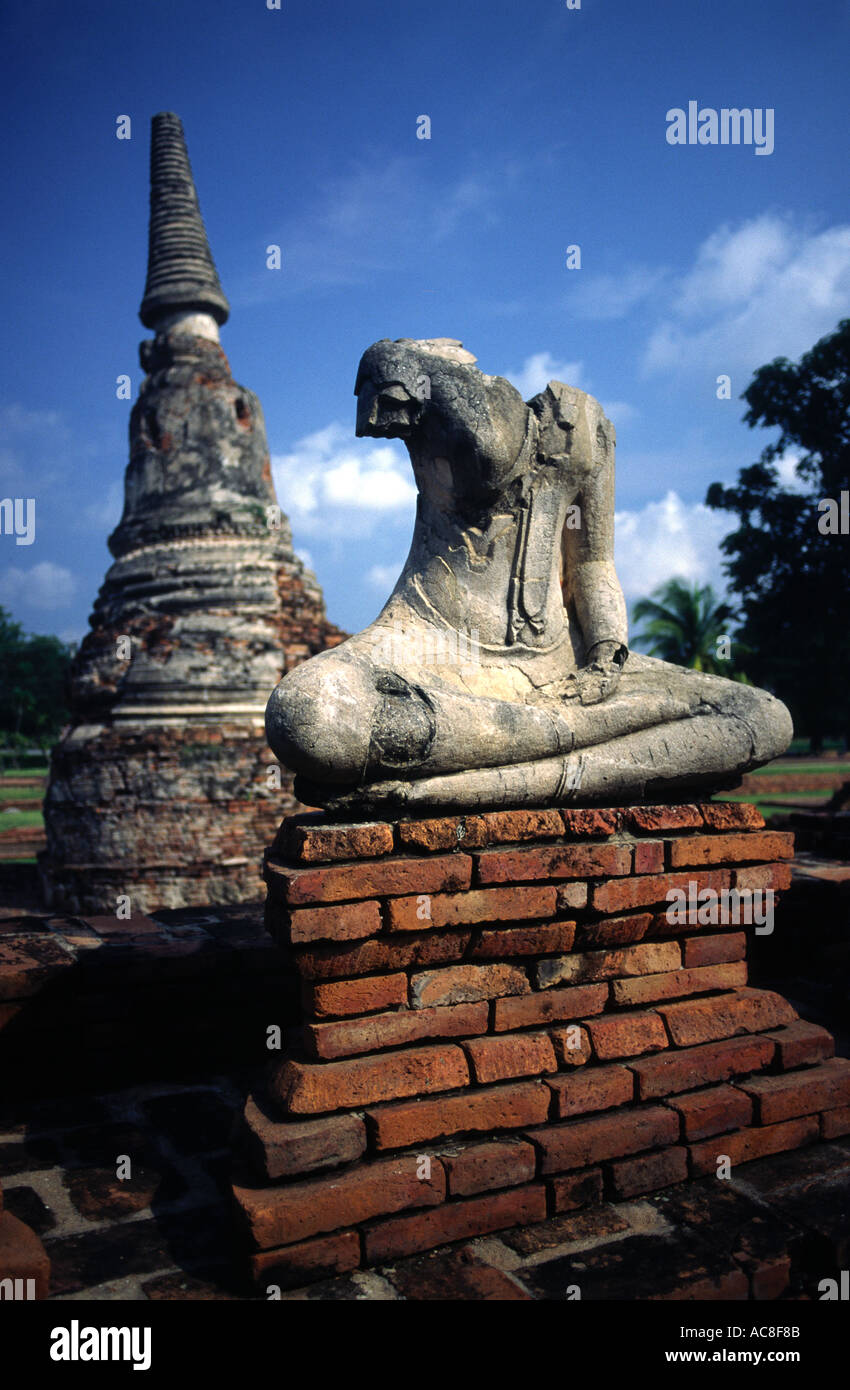 Ayuttaya Thailandia - statua decapitato Foto Stock