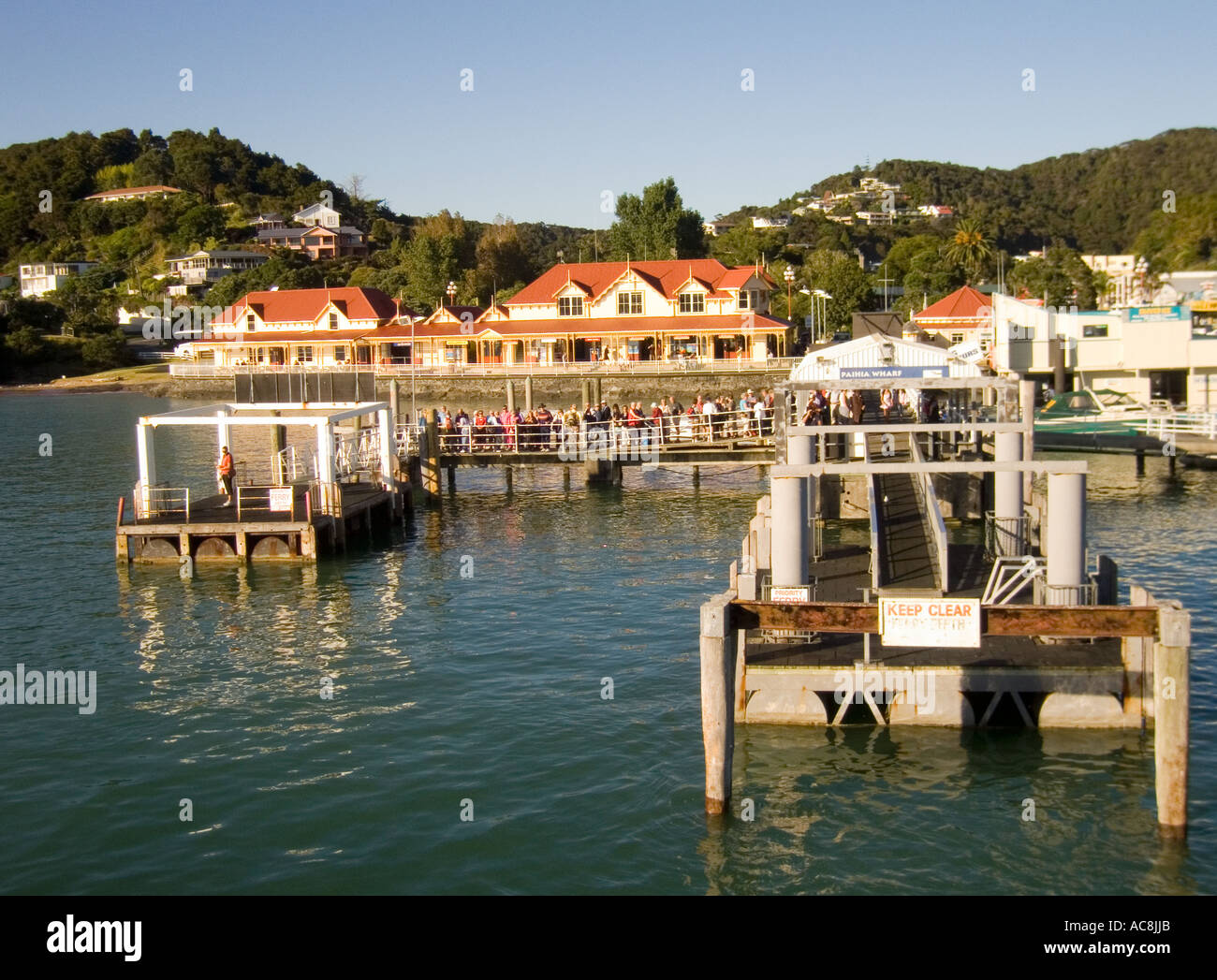 Porta di Paihia e jetty nuova zelanda baia delle isole Foto Stock