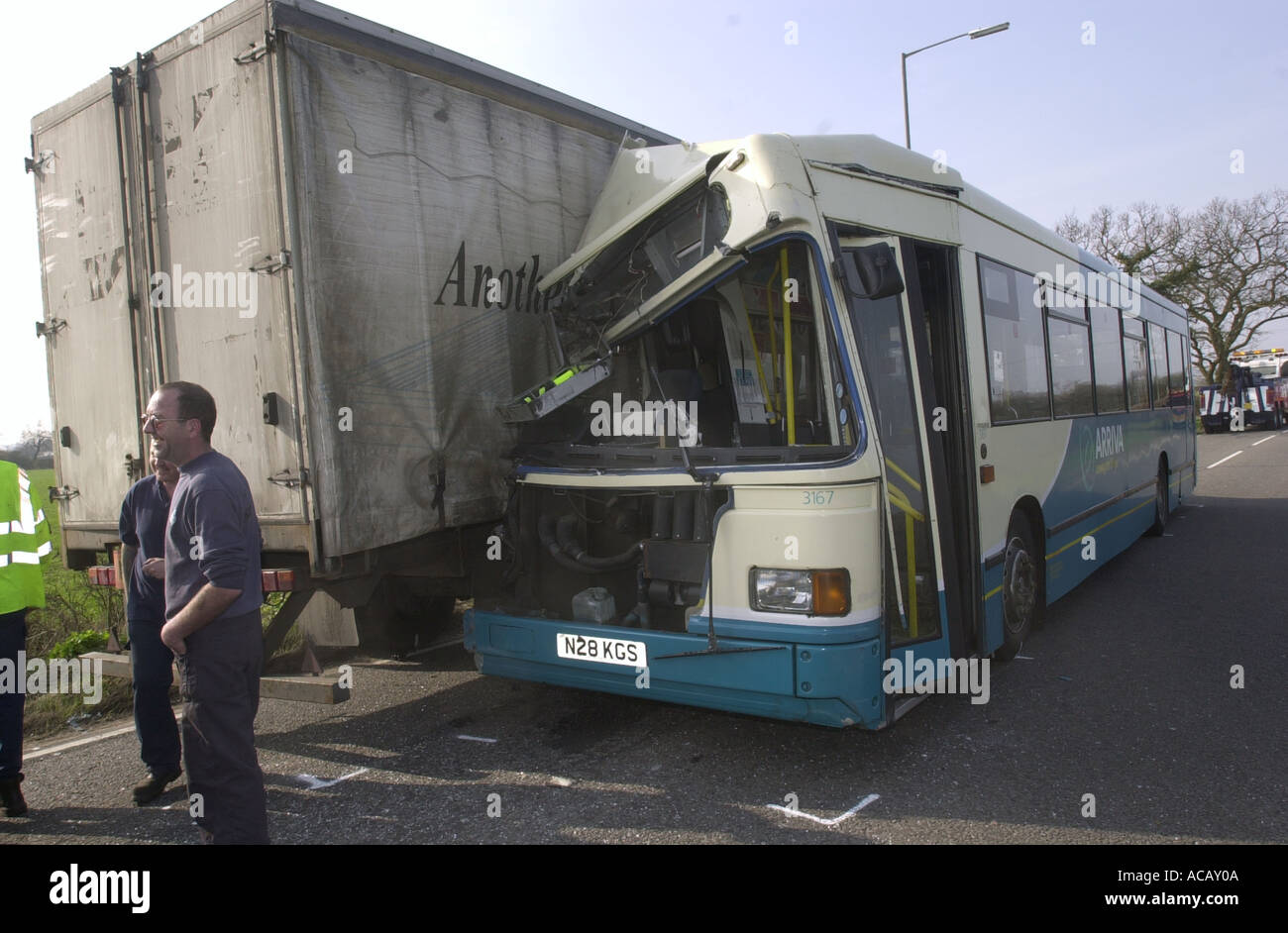 Crash di autobus nelle vicinanze del Leighton Buzzard Bedfordshire Regno Unito Foto Stock