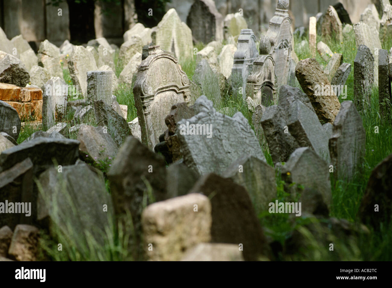 Praga Repubblica Ceca il vecchio cimitero ebreo nel Ghetto Foto Stock