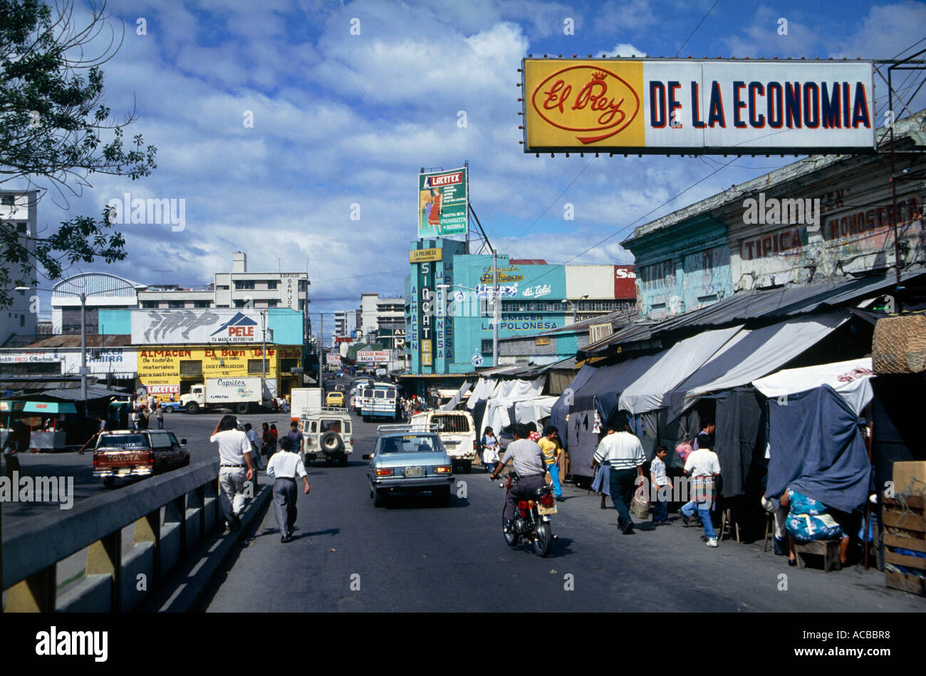 Commerciale di bancarelle e negozi di Città del Guatemala guatemala Foto Stock