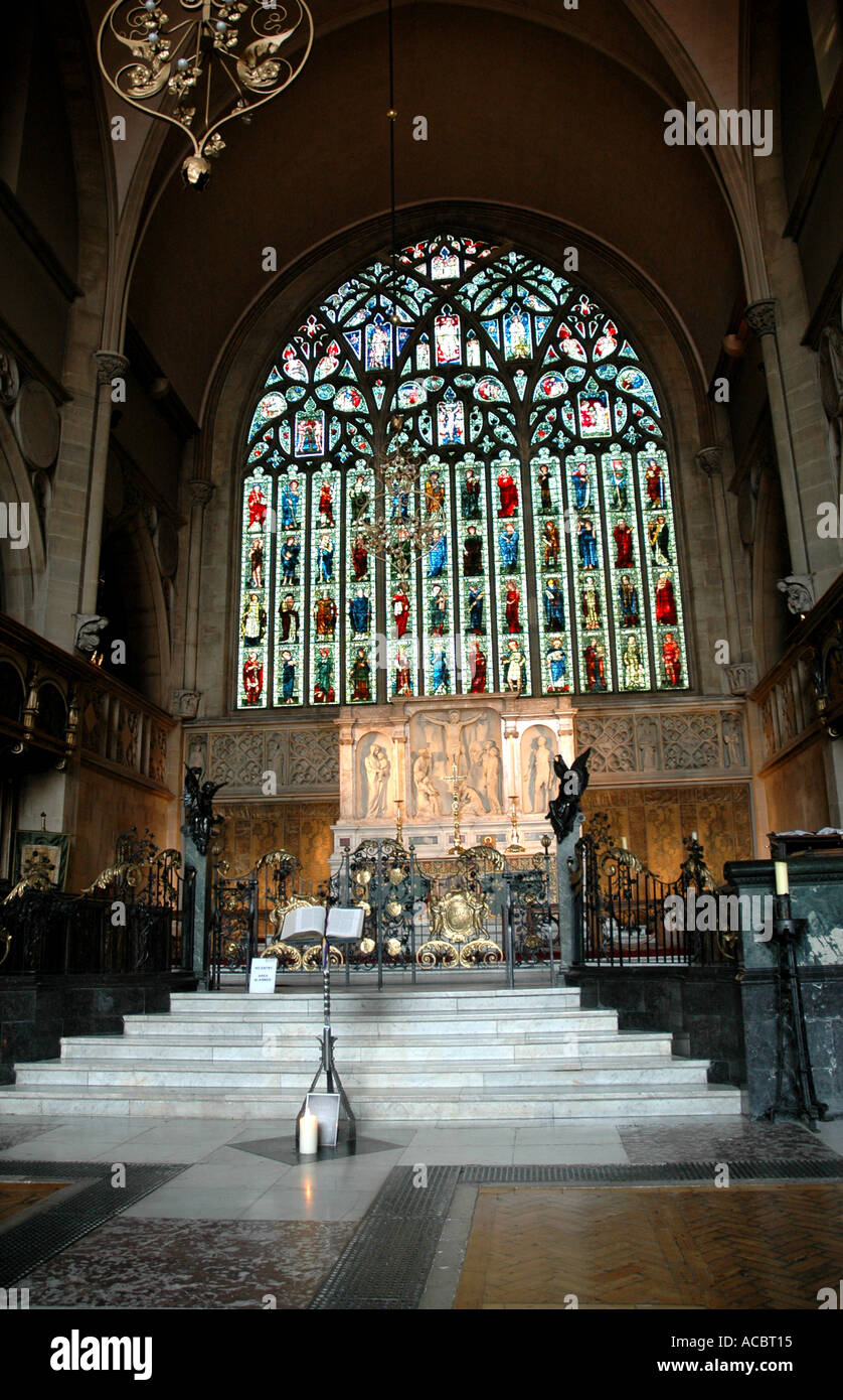 Chiesa della Santa Trinità Sloan Street LONDON REGNO UNITO Foto Stock