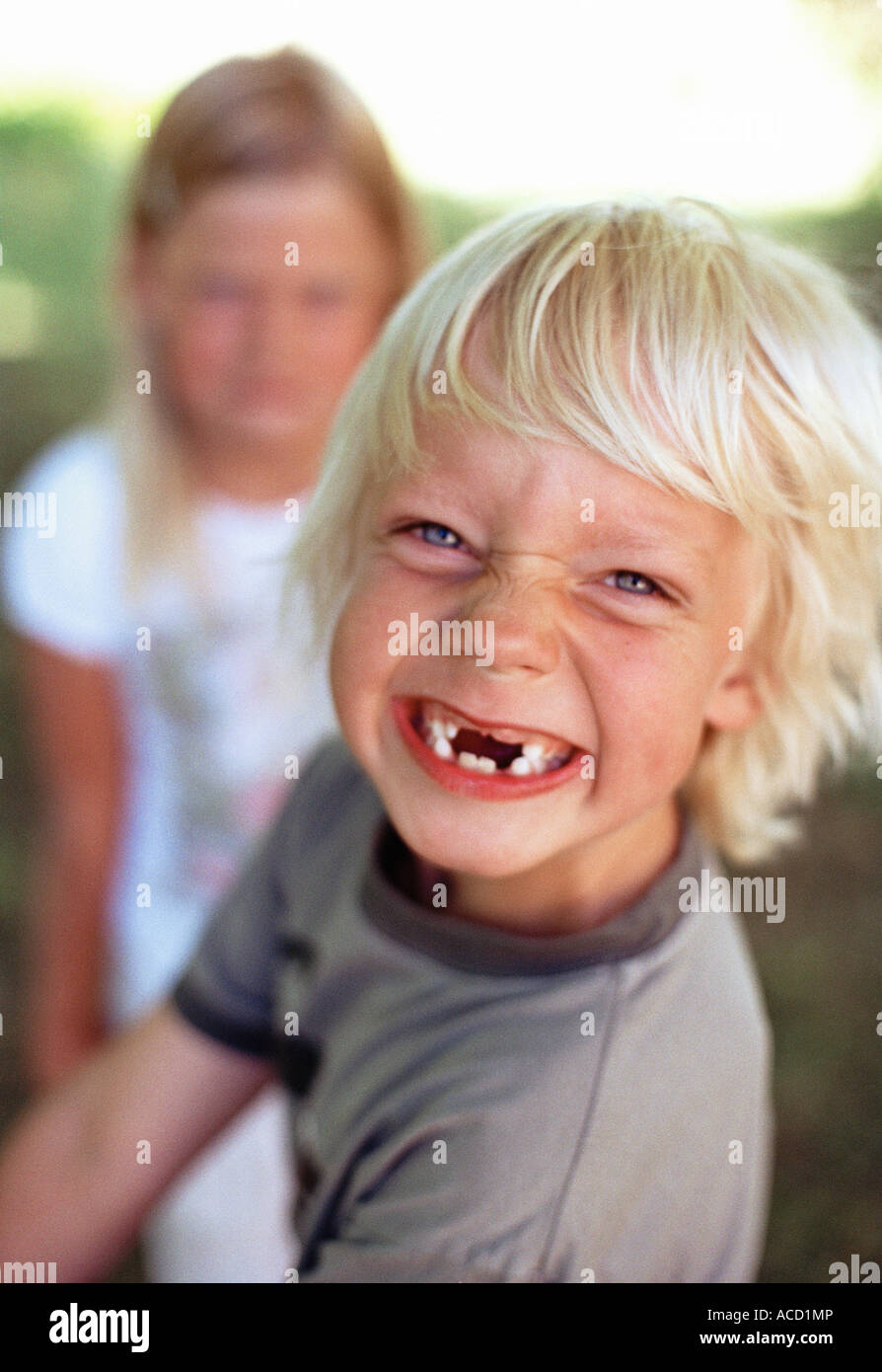 Without teeth immagini e fotografie stock ad alta risoluzione - Alamy