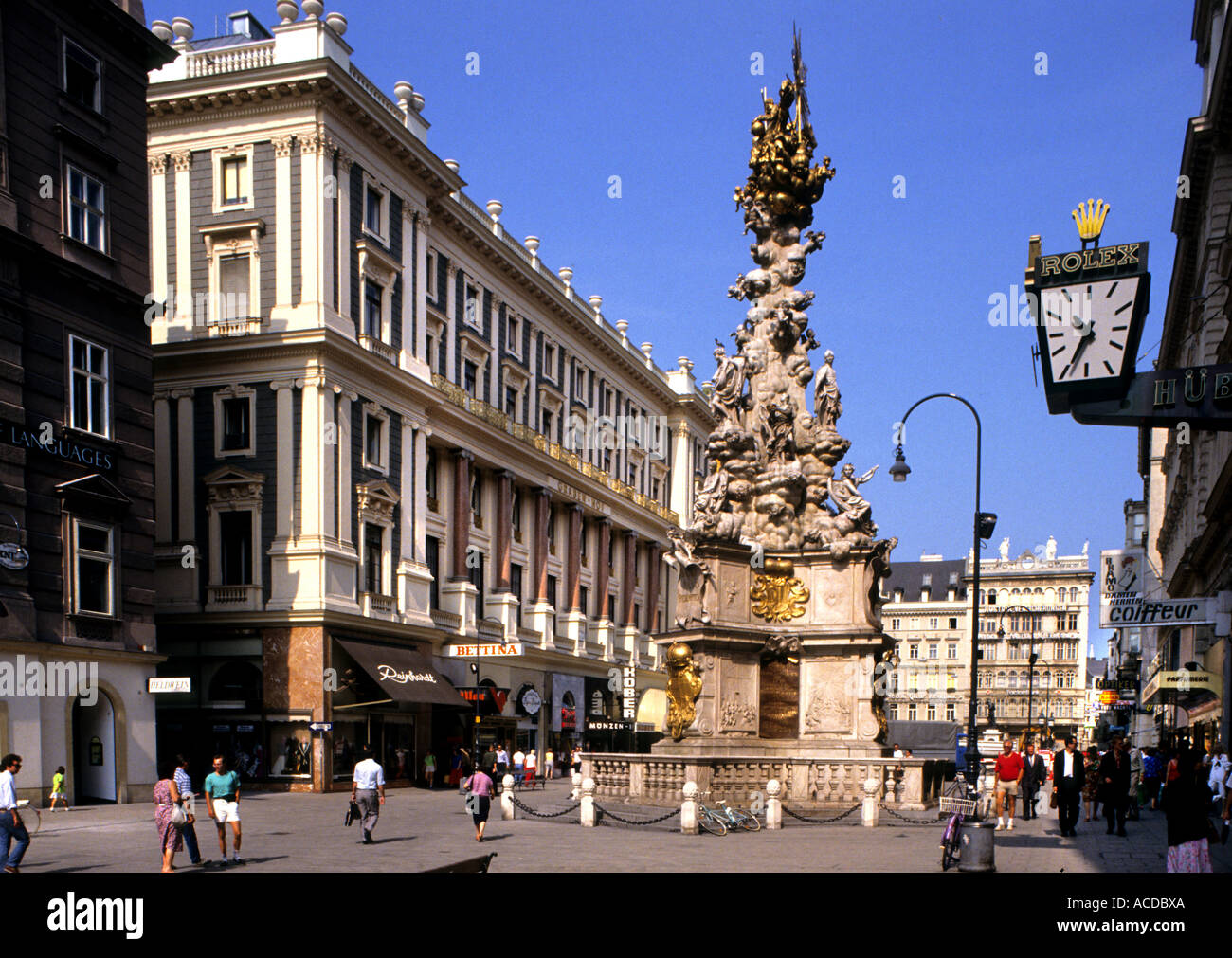 Vienna Misc capitale austriaca Città Capitale Graben Graben monumento Monumenti Negozi Shop Street statua scultura Foto Stock