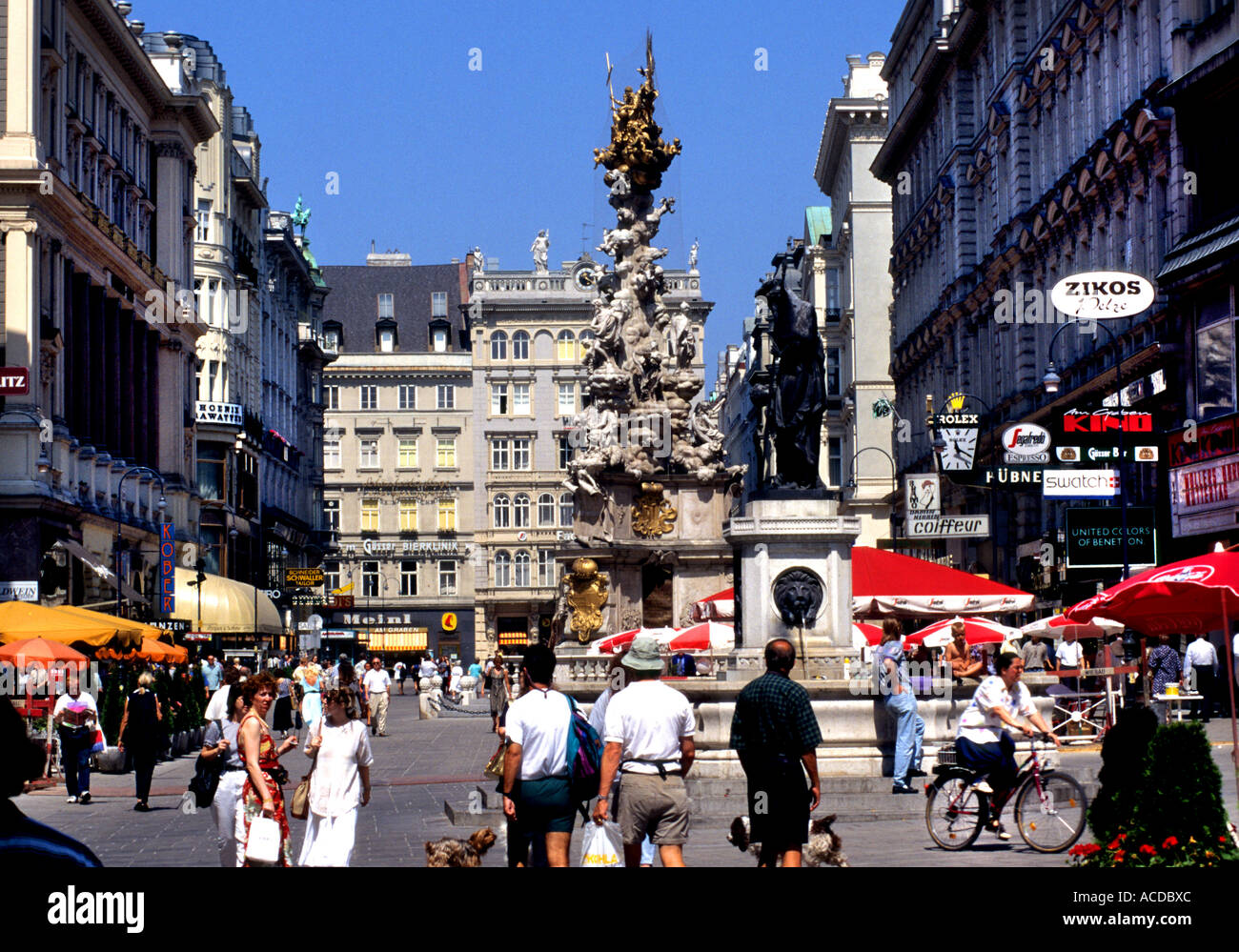 Vienna Misc capitale austriaca Città Capitale Graben Graben monumento Monumenti Negozi Shop Street statua scultura Foto Stock