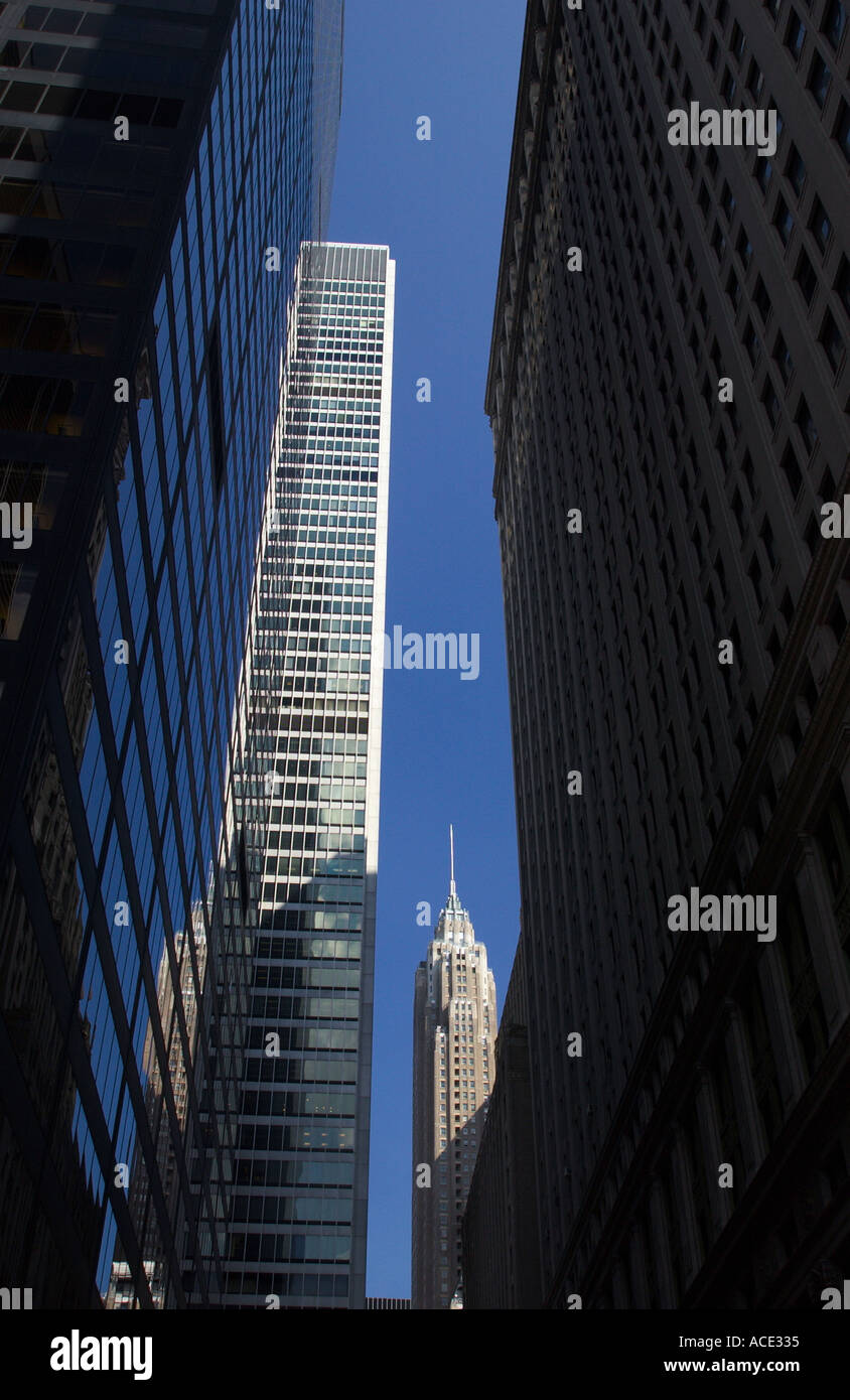 Edifici alti grattacieli di Manhattan a New York City Foto Stock