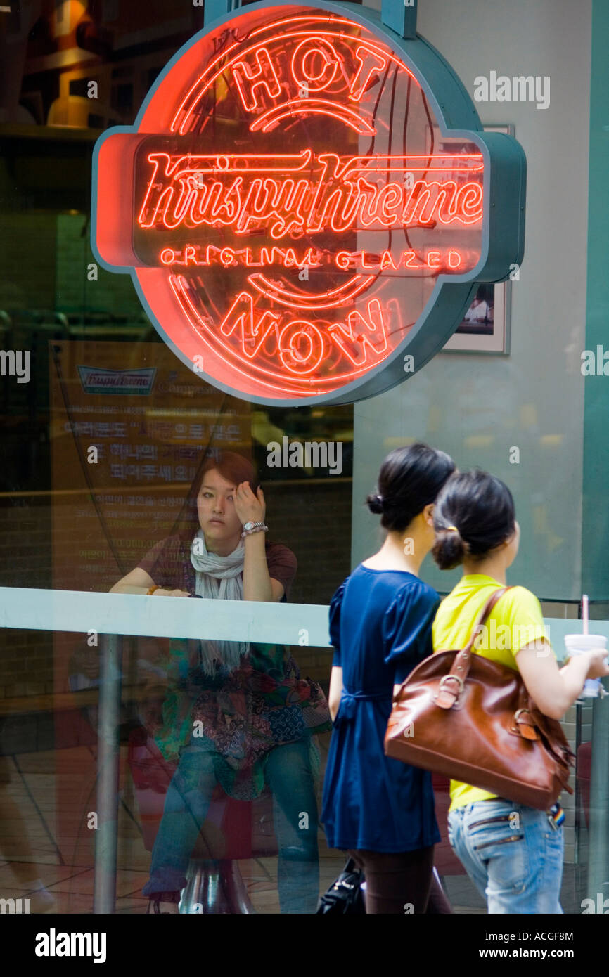 Krispy Kream ciambelle Shop Seoul COREA DEL SUD Foto Stock