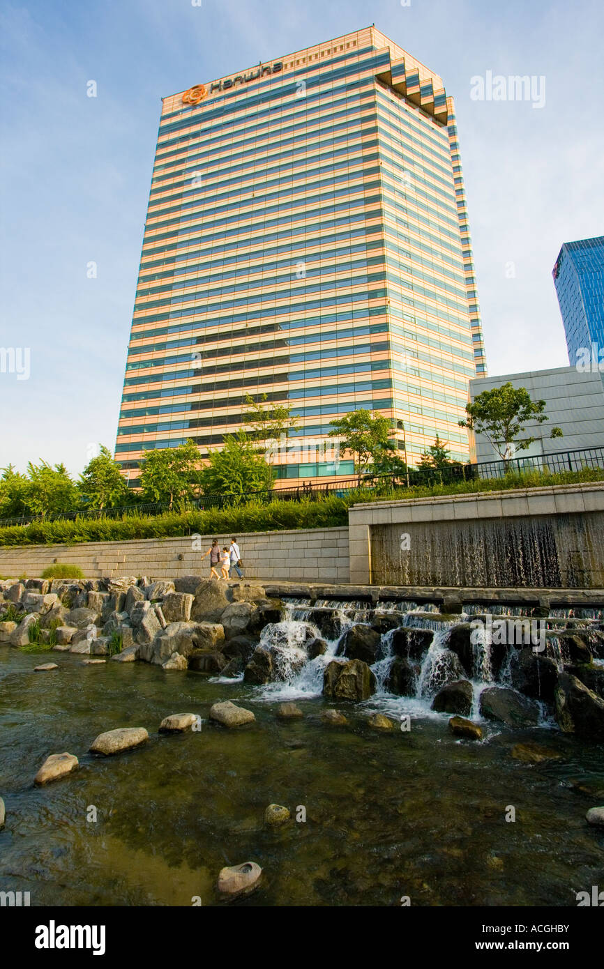 Cheonggyecheon o flusso Cheonggye Seoul COREA DEL SUD Foto Stock