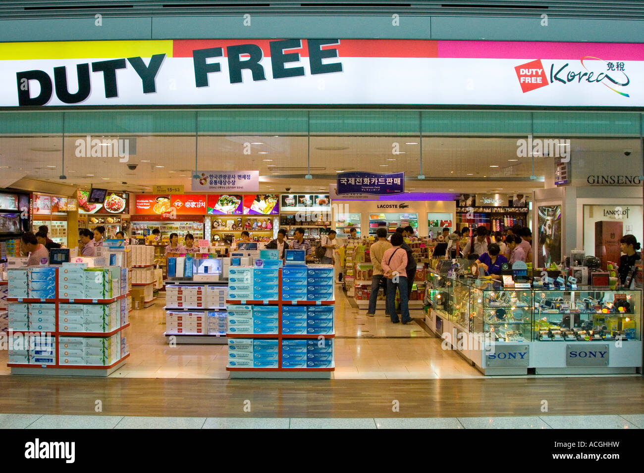 Corea Organizzazione turistica Duty Free Store Grand'Aeroporto Internazionale di Incheon ICN Seoul COREA DEL SUD Foto Stock