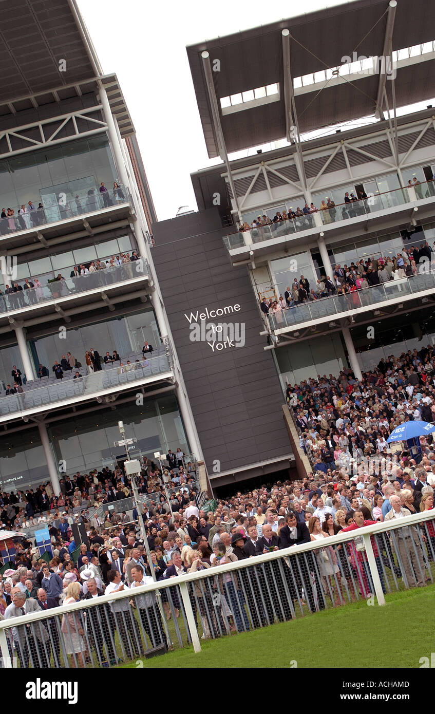 "Benvenuti a York' (2) - York Racecourse Foto Stock