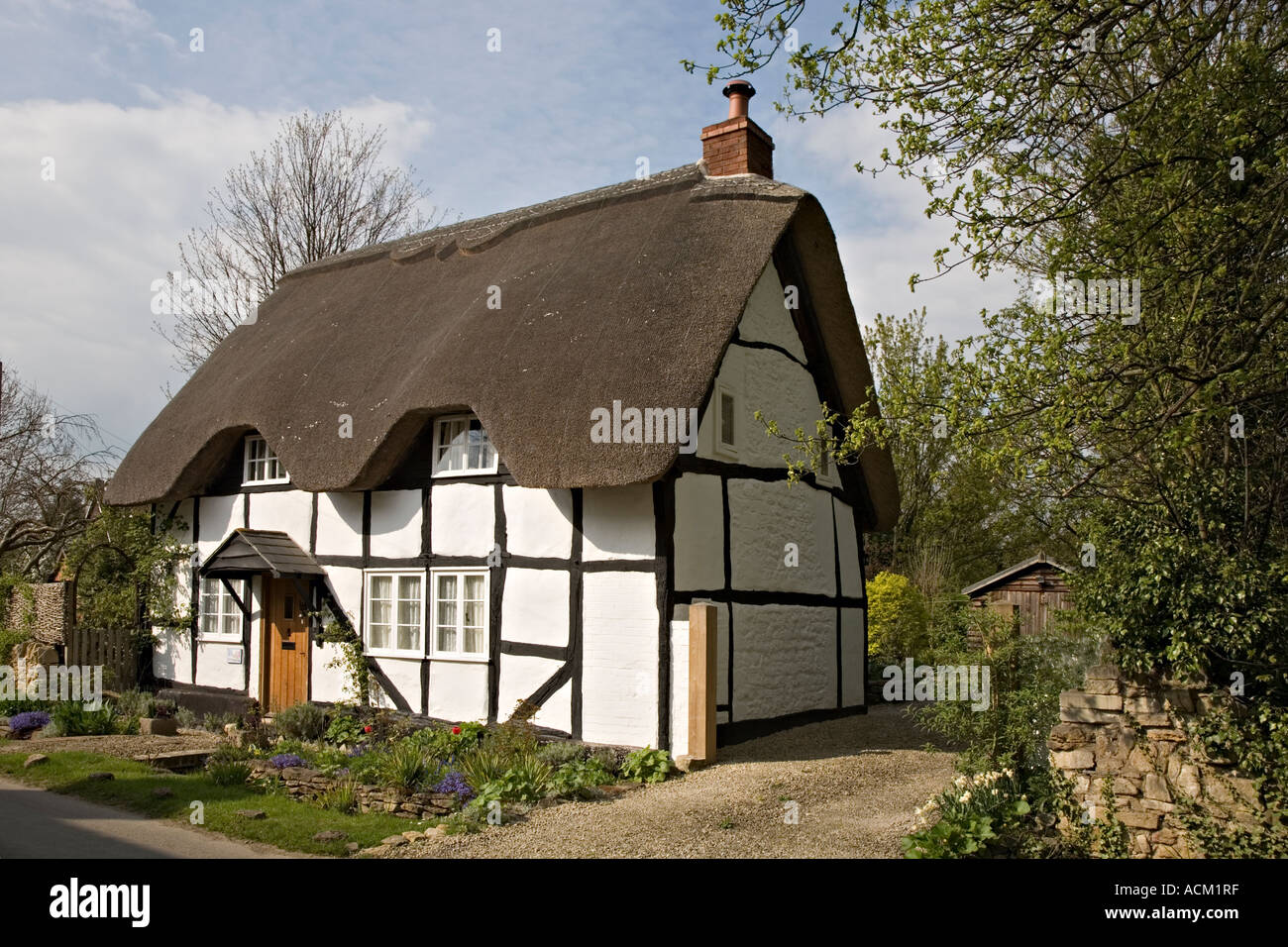 Bianco e Nero Cottage a Castello Elmley WORCESTERSHIRE REGNO UNITO Foto Stock