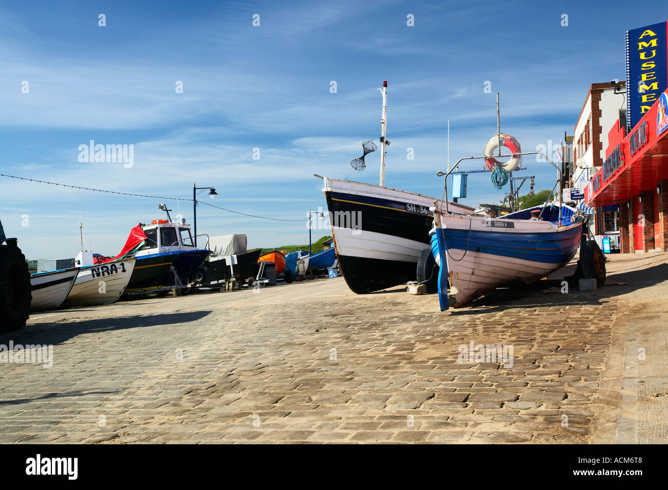 Coble sbarco Filey vicino a Scarborough North Yorkshire Coast Inghilterra Foto Stock