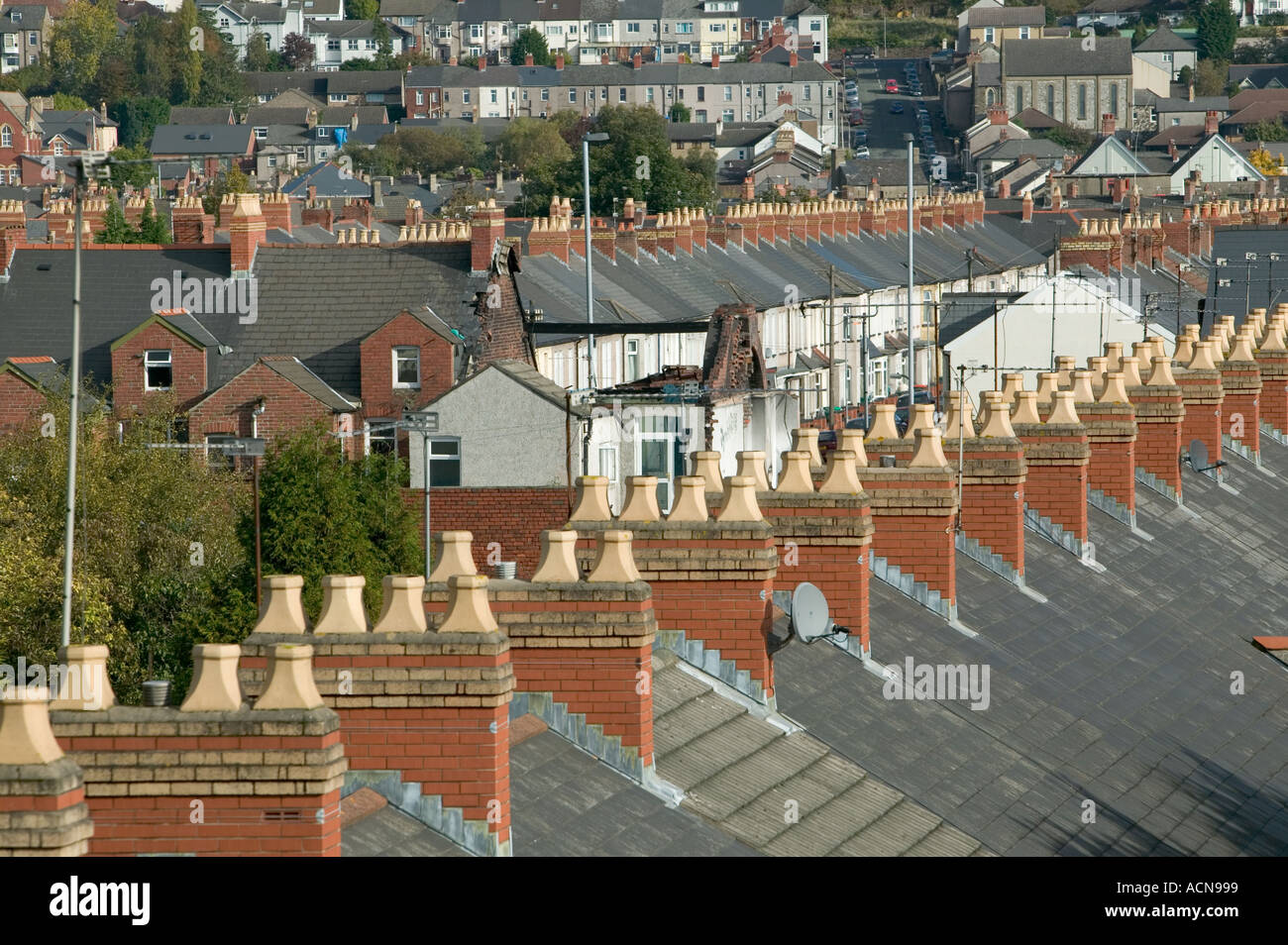 Strada appartata, tetti di comignoli newport gwent South Wales UK Foto Stock