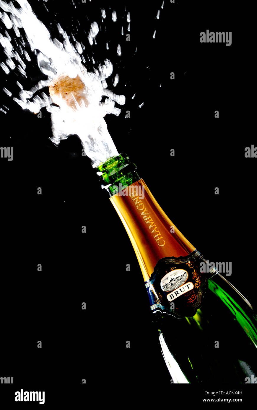 Tappo dello champagne spuntano in festa Foto Stock