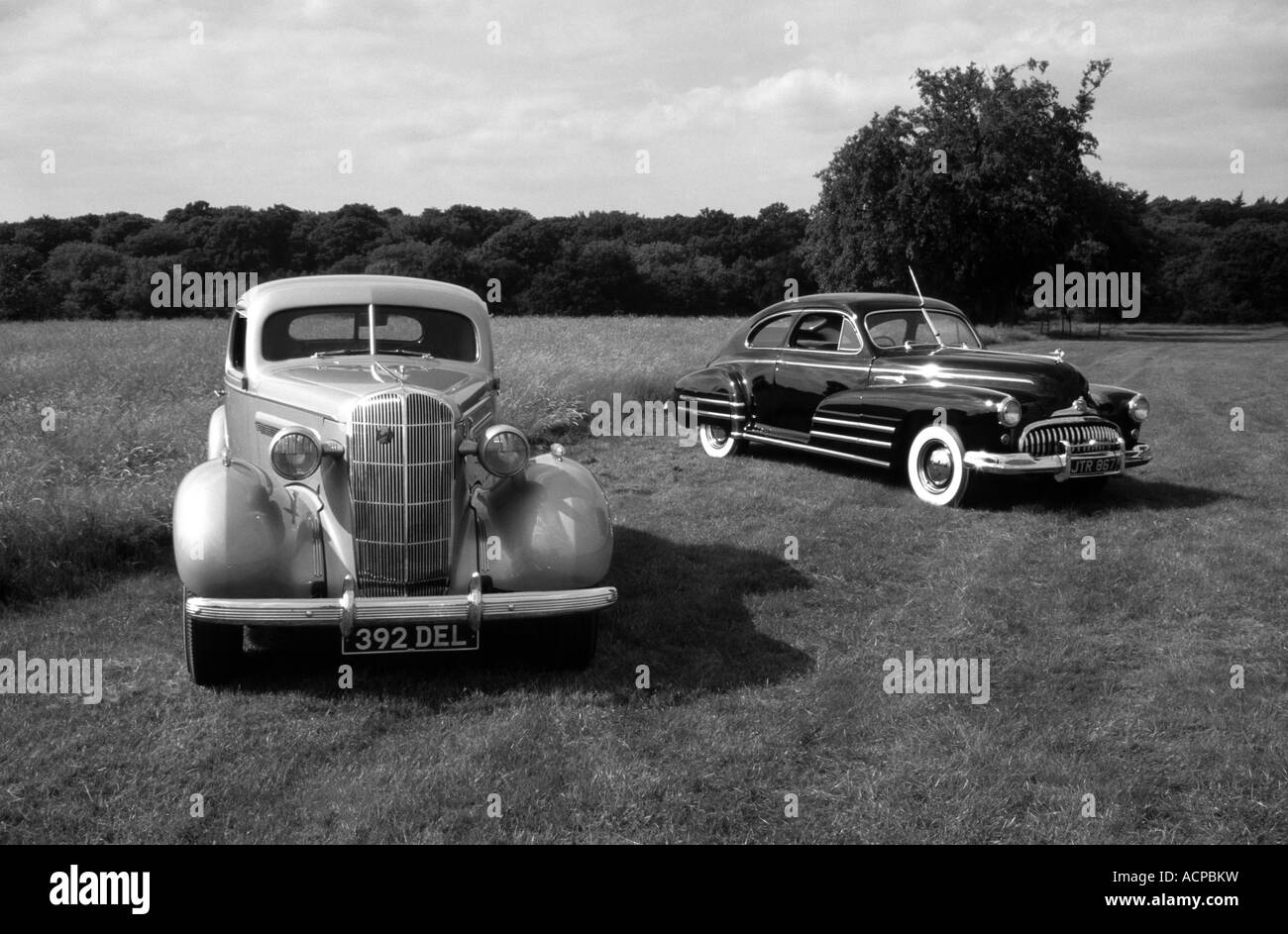 Serie Buick 40 speciale del 1936. Serie Buick 40 speciale del 1948 (nero). Foto Stock