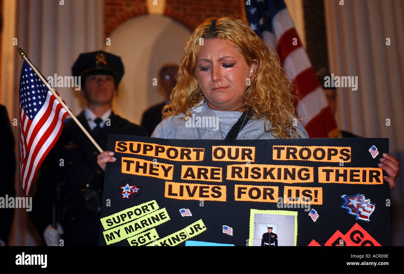 Supporto alle truppe di rally in Connecticut USA durante la guerra in Iraq Foto Stock