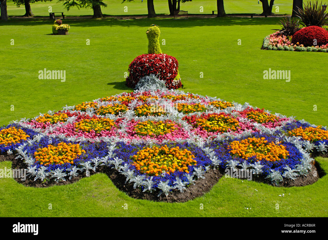 Letti di fiori nel Grant Park Gardens Forres Moray Grampian Regione Foto Stock