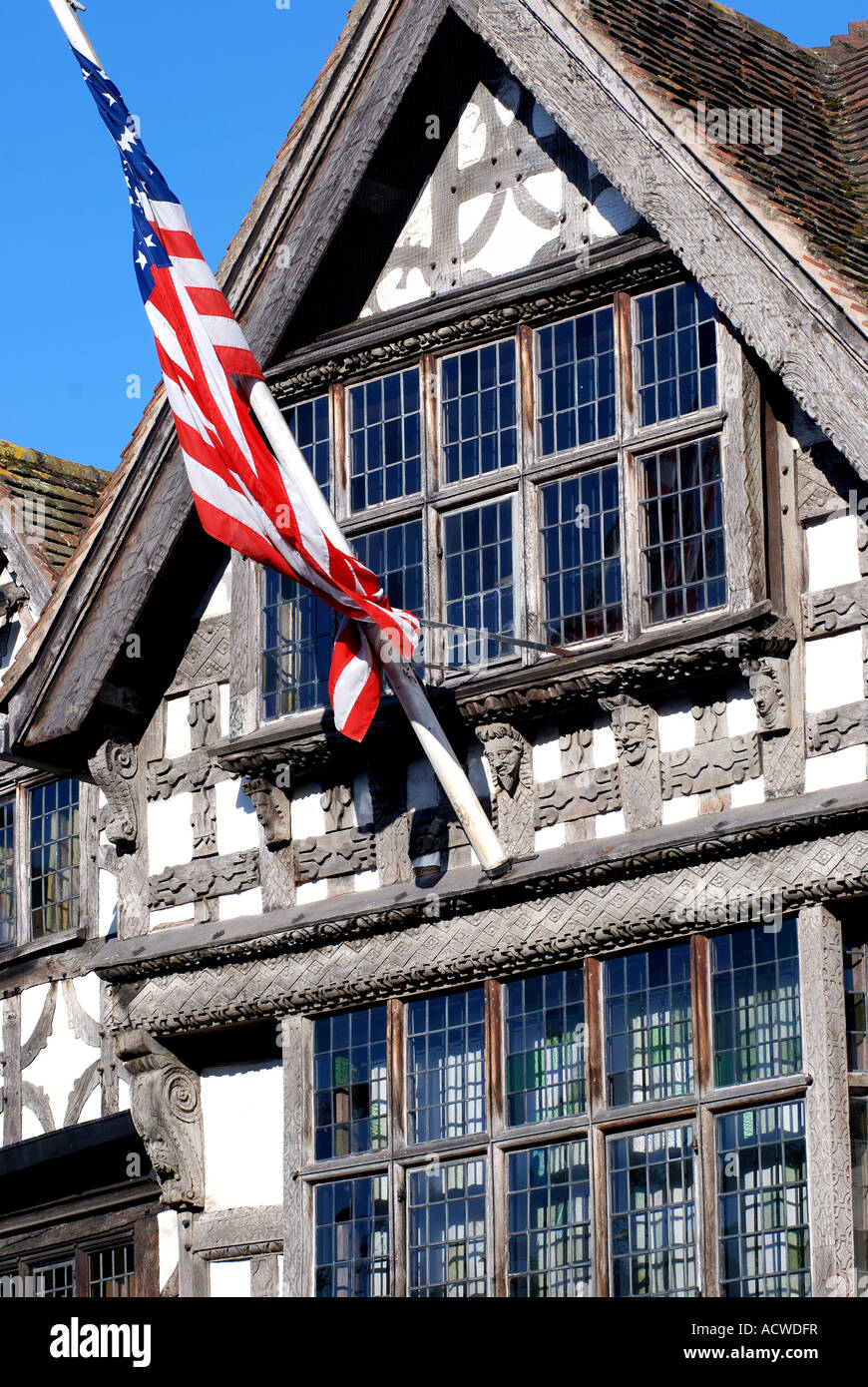 Casa di Harvard, dettaglio di facciata, Stratford upon Avon, Warwickshire, Inghilterra, Regno Unito Foto Stock