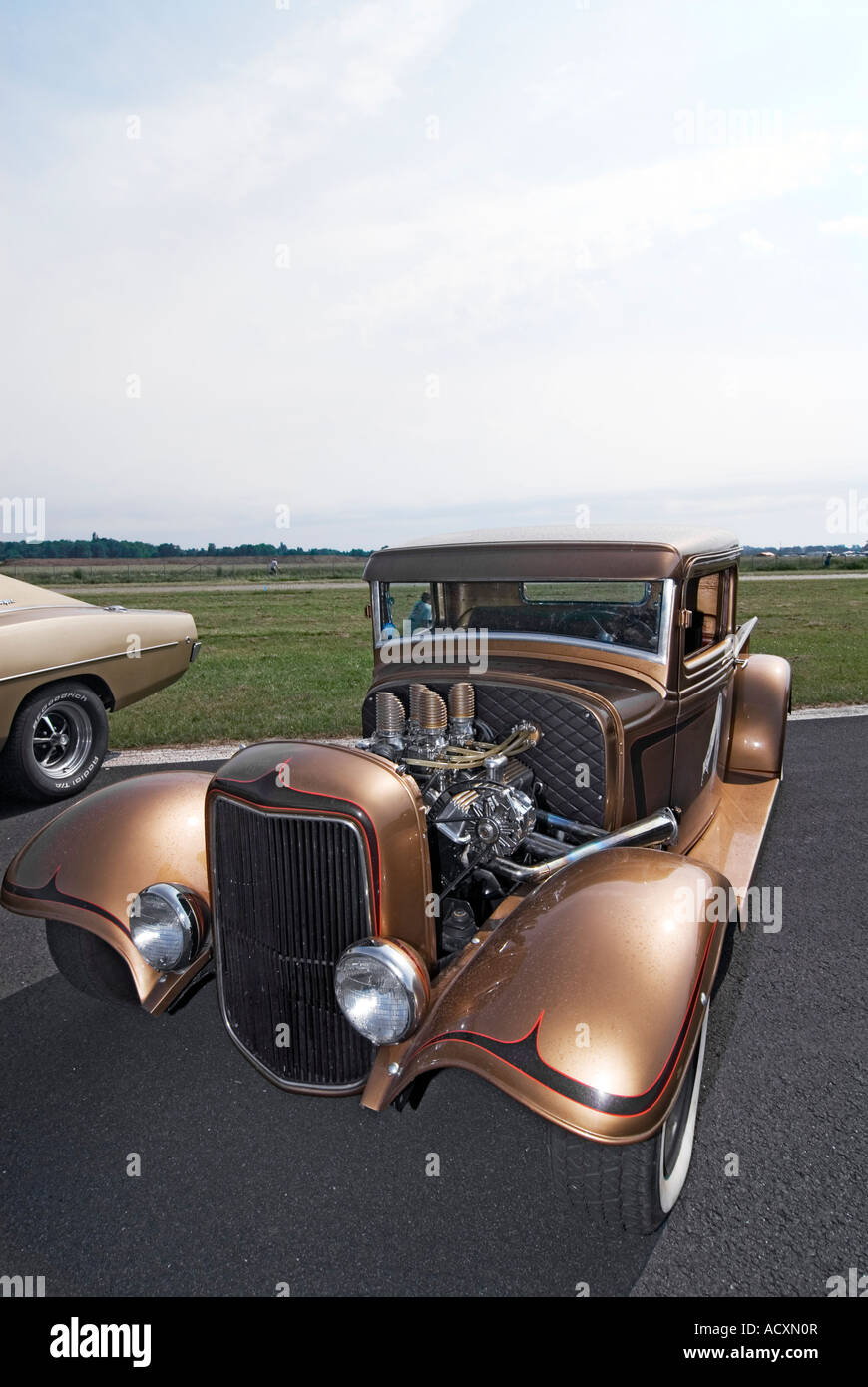 Bottrop Kustom Kulture 2007 Hot Rods Kustoms incrociatori di arte presso l'aerodromo di Bottrop Kirchhellen Foto Stock