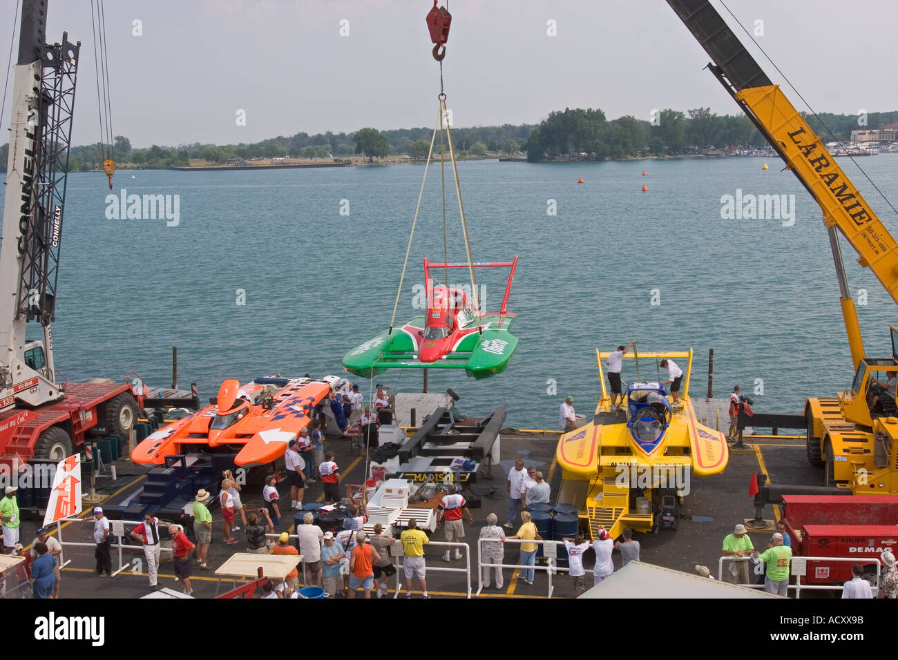 Gold Cup idrovolante gare sul Fiume Detroit Foto Stock