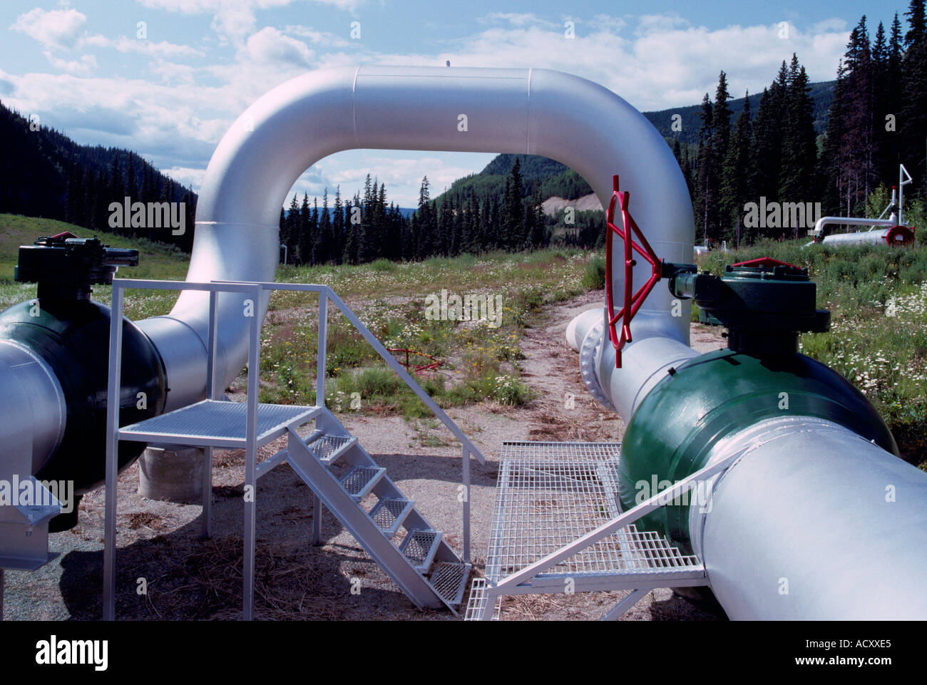Una conduttura di gas naturale nel Nord della Columbia britannica in Canada Foto Stock
