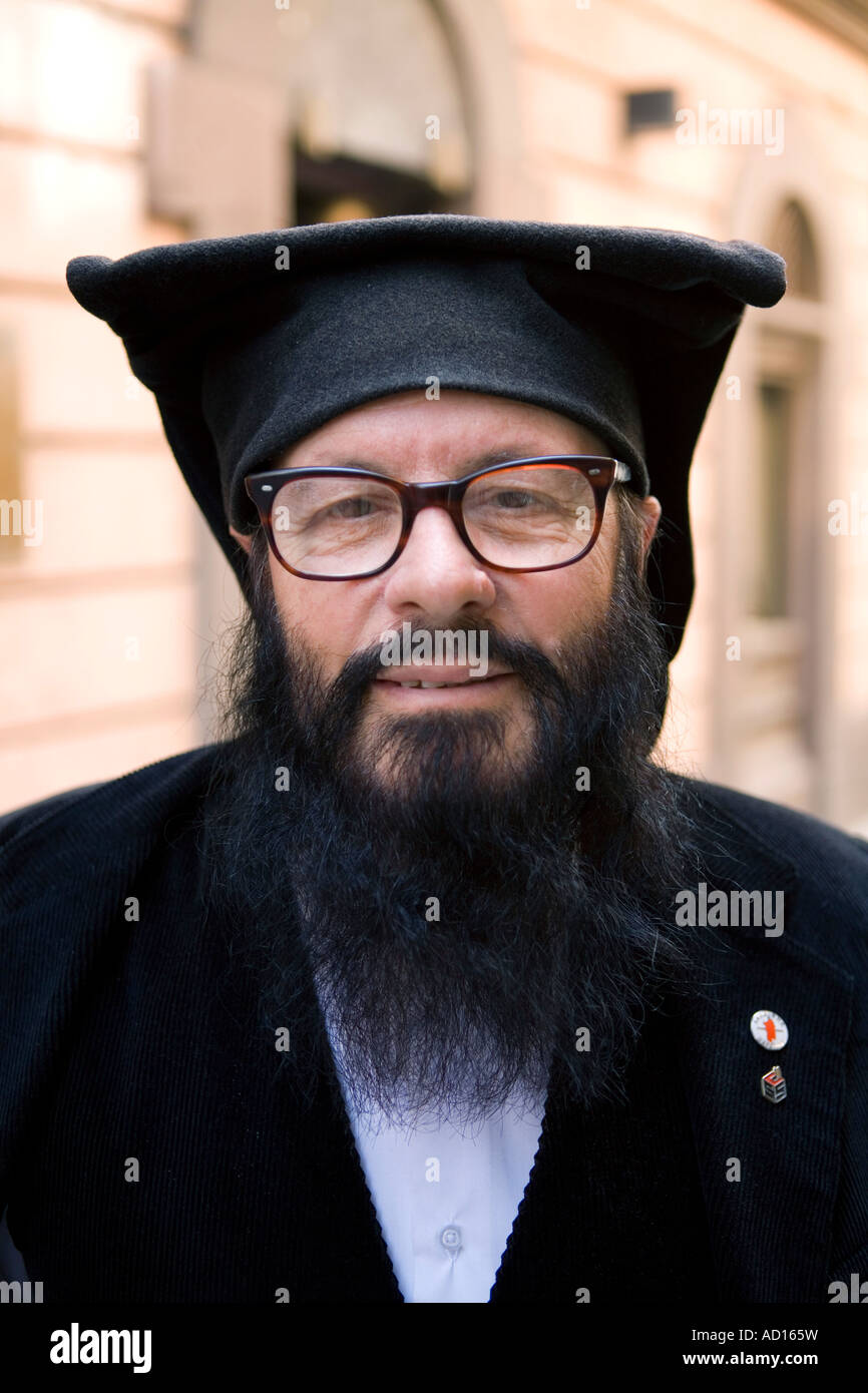 Tradizionalmente vestito uomo, Sassari, Sardegna, Italia Foto Stock