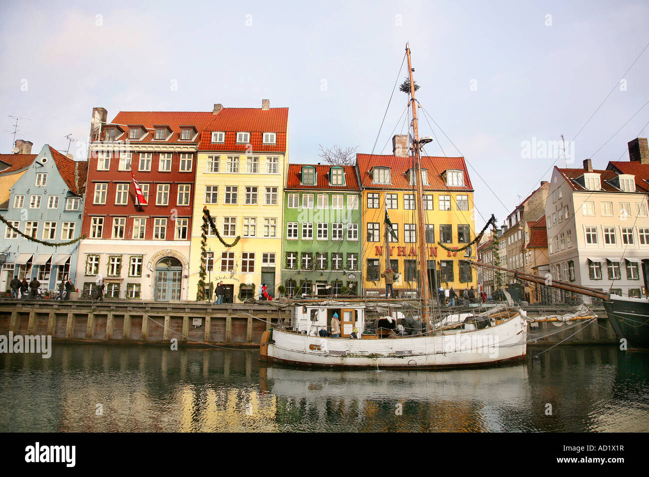 In barca al porto in Copenhagen Foto Stock